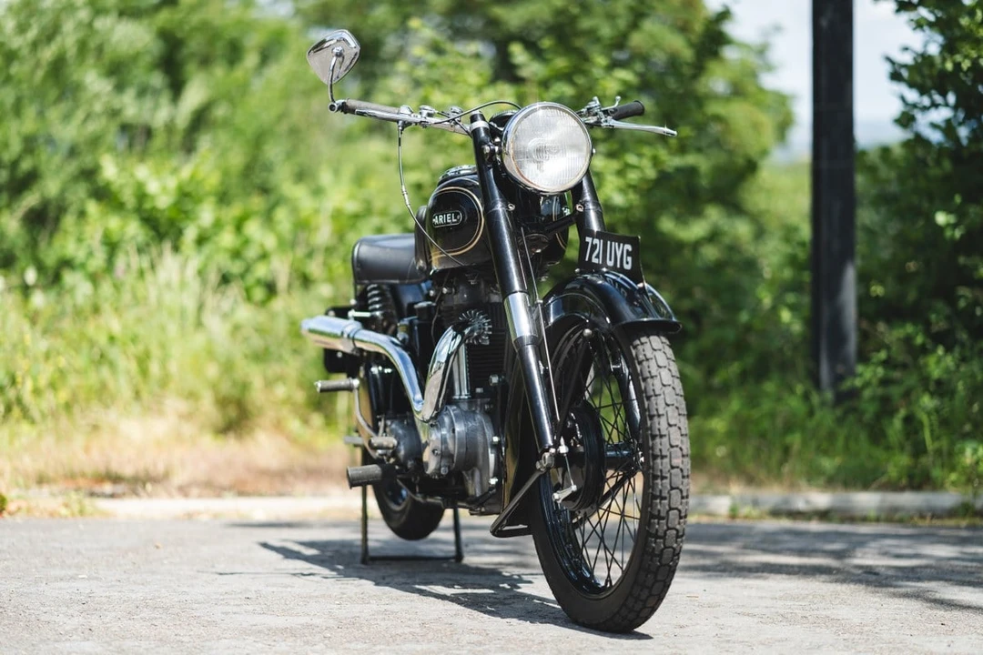 1947 Ariel Motorcycles - Image 5 of 30