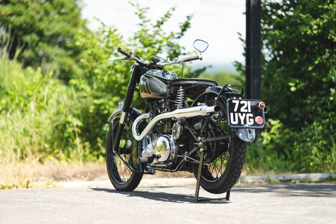 1947 Ariel Motorcycles - Image 3 of 30
