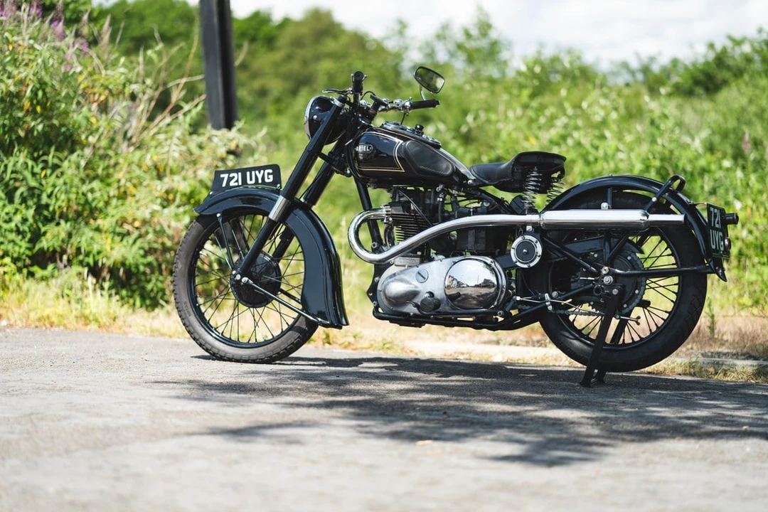 1947 Ariel Motorcycles - Image 11 of 30