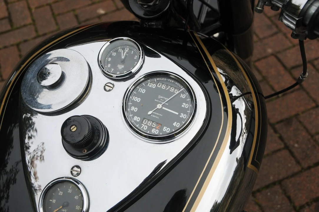 1947 Ariel Motorcycles - Image 25 of 30