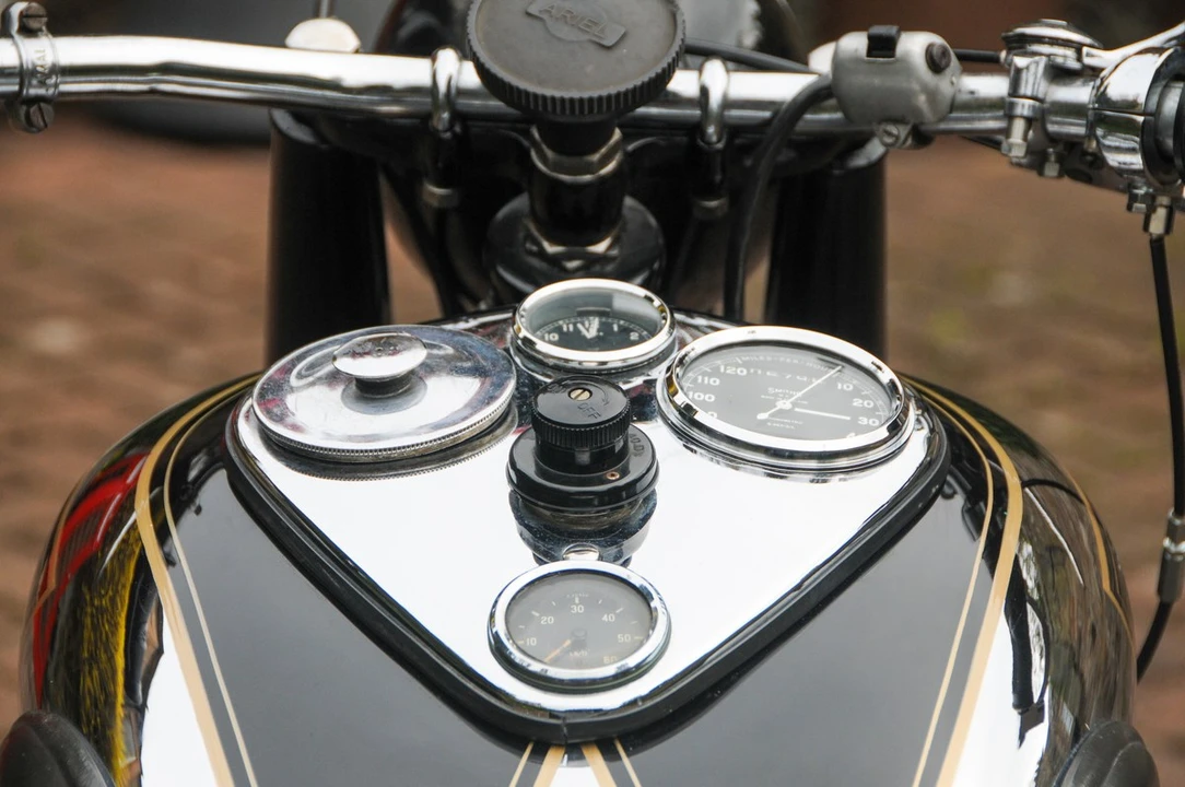 1947 Ariel Motorcycles - Image 23 of 30