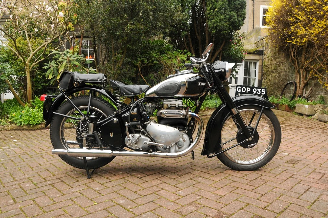 1947 Ariel Motorcycles - Image 15 of 30