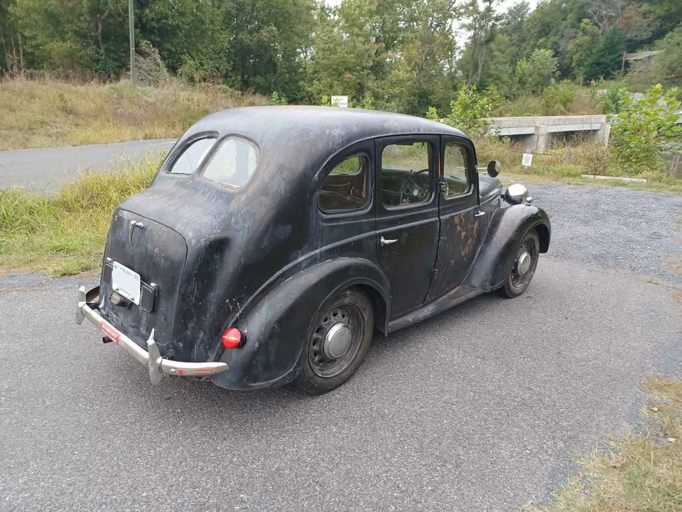 1947 Austin - Image 4 of 18