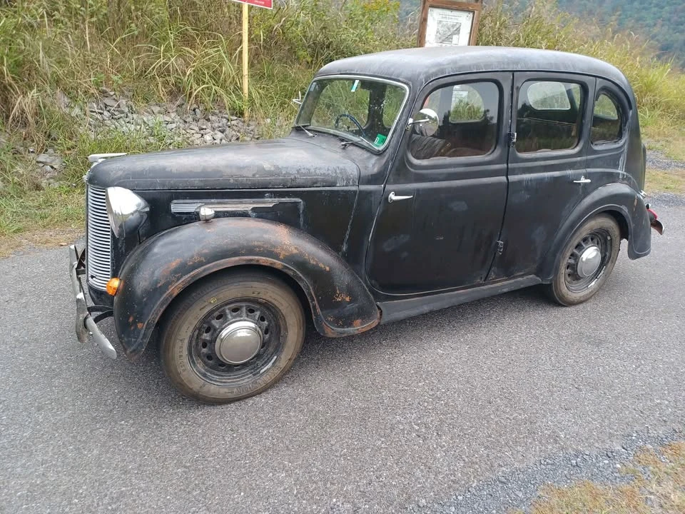 1947 Austin - Image 7 of 18