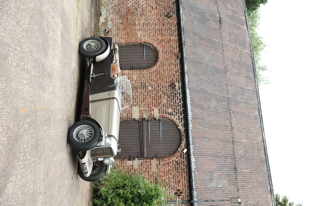 1947 Bentley Mark VI - Image 6 of 13