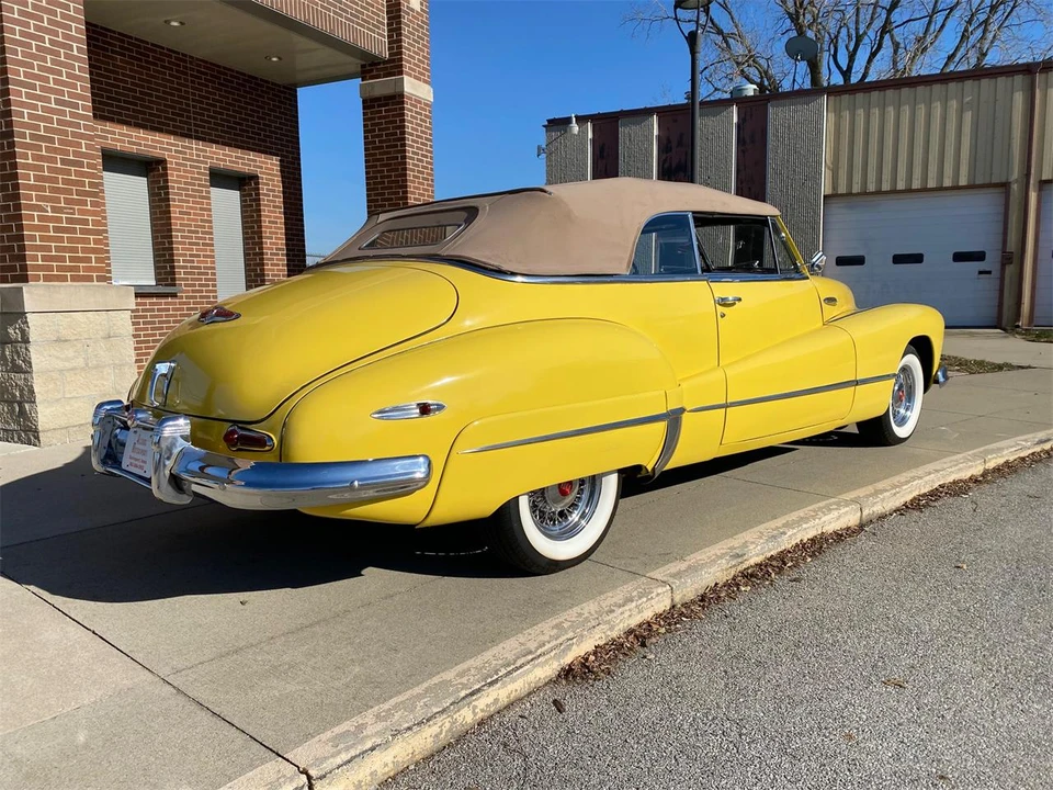 1947 Buick Roadmaster - Image 3 of 12