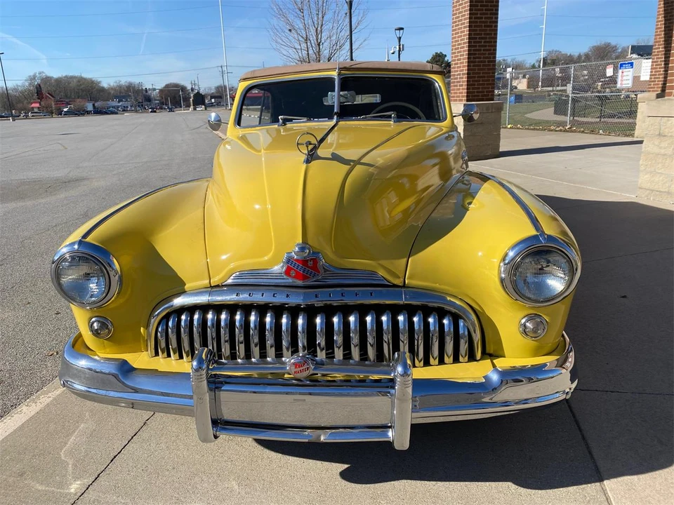 1947 Buick Roadmaster - Image 4 of 12