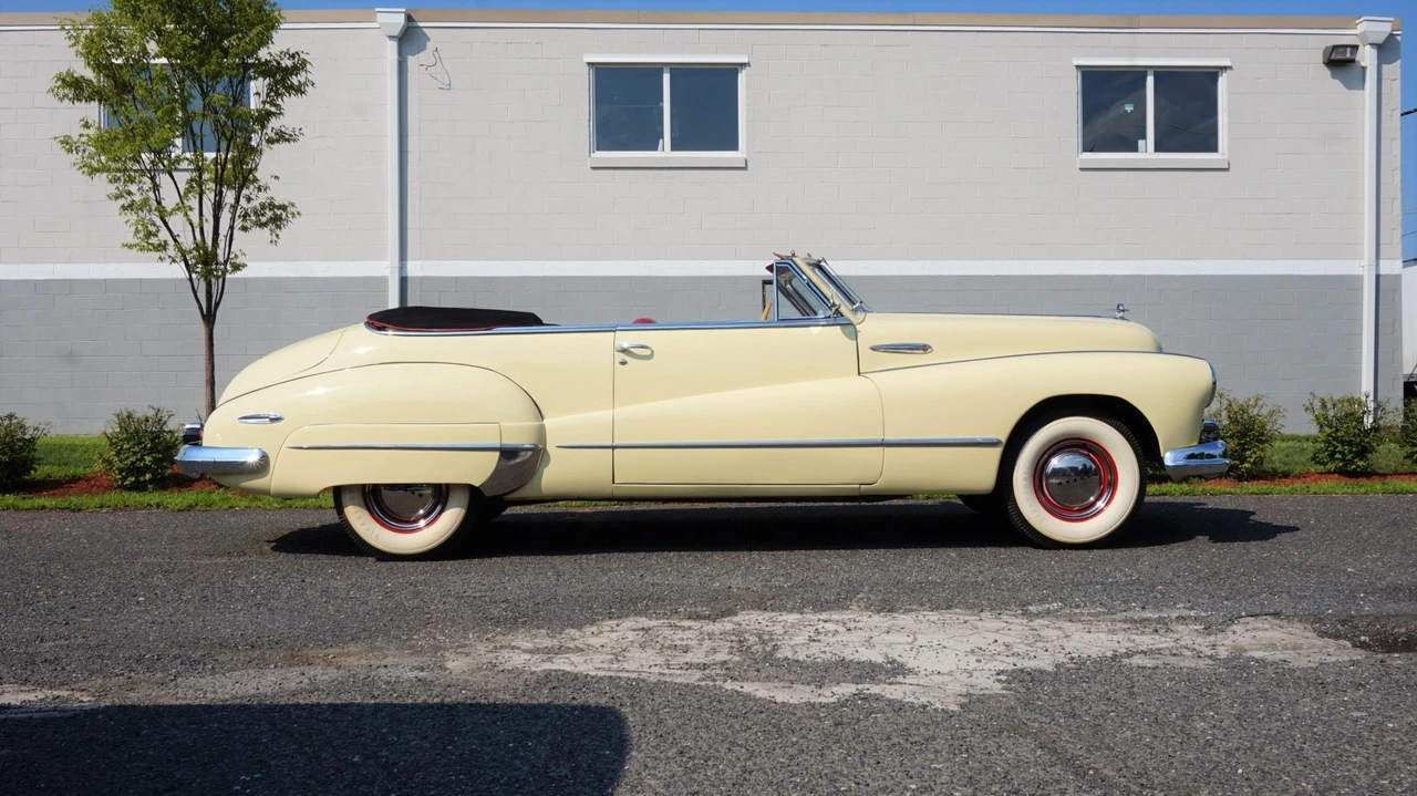 1947 Buick Roadmaster - Image 10 of 31