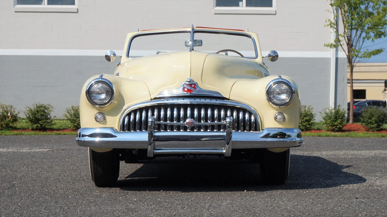 1947 Buick Roadmaster - Image 2 of 31