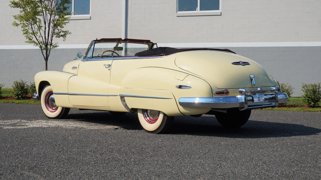 1947 Buick Roadmaster - Image 6 of 31