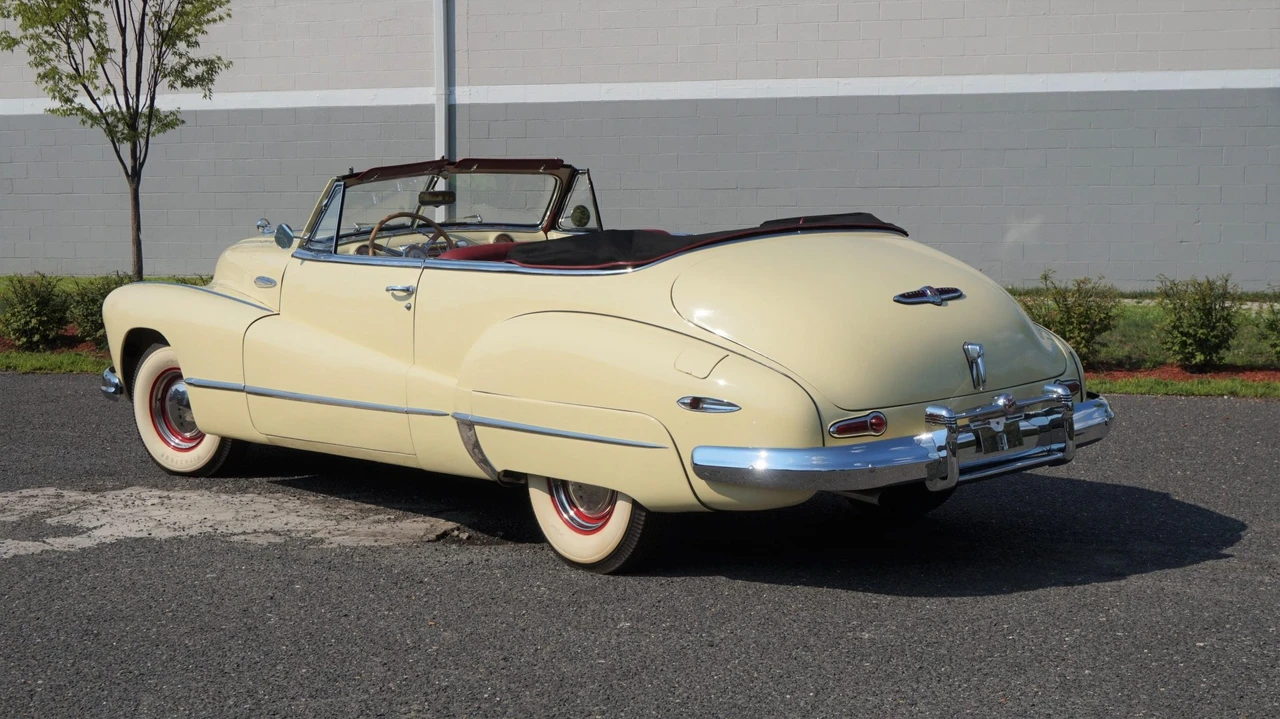 1947 Buick Roadmaster - Image 7 of 31