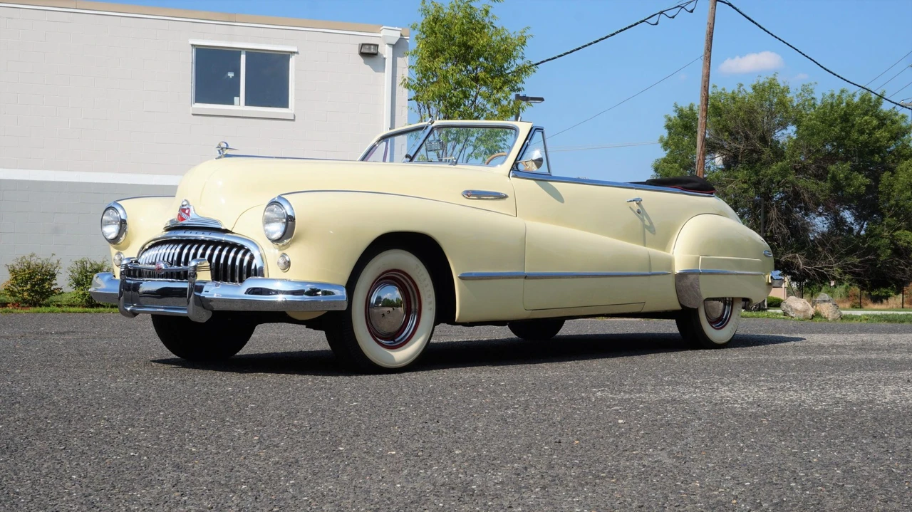 1947 Buick Roadmaster - Image 3 of 31