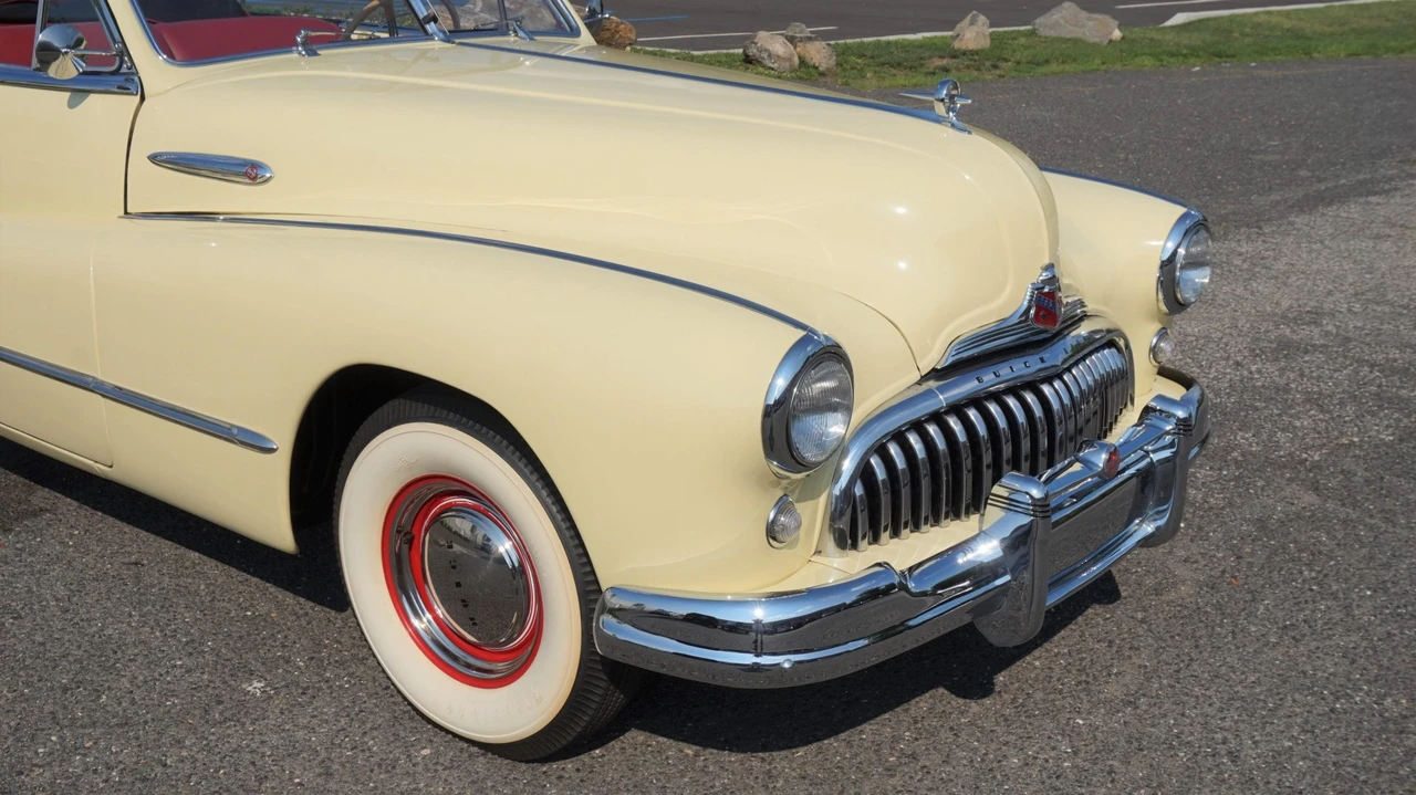 1947 Buick Roadmaster - Image 14 of 31