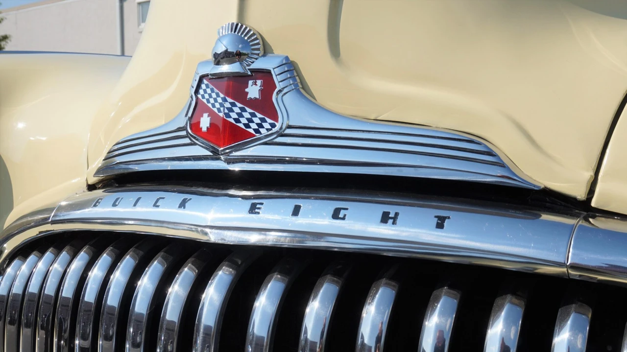 1947 Buick Roadmaster - Image 26 of 31