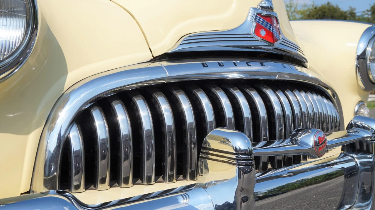 1947 Buick Roadmaster - Image 19 of 31