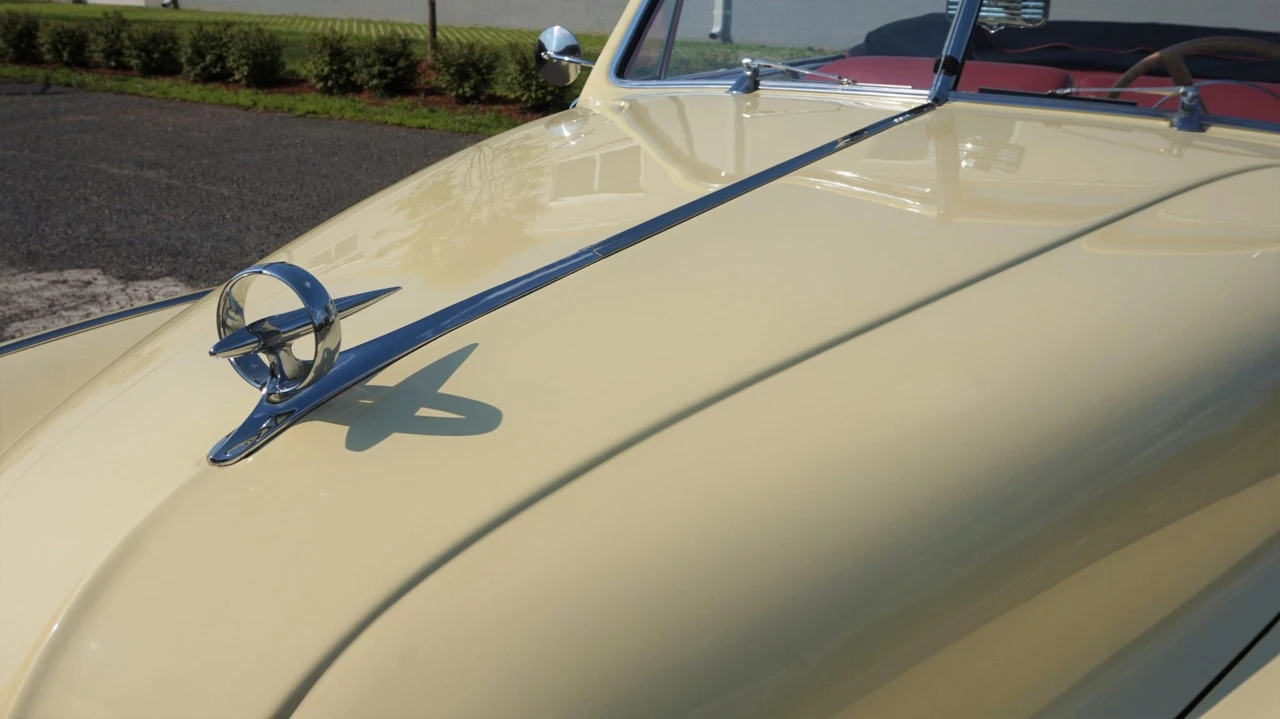 1947 Buick Roadmaster - Image 23 of 31