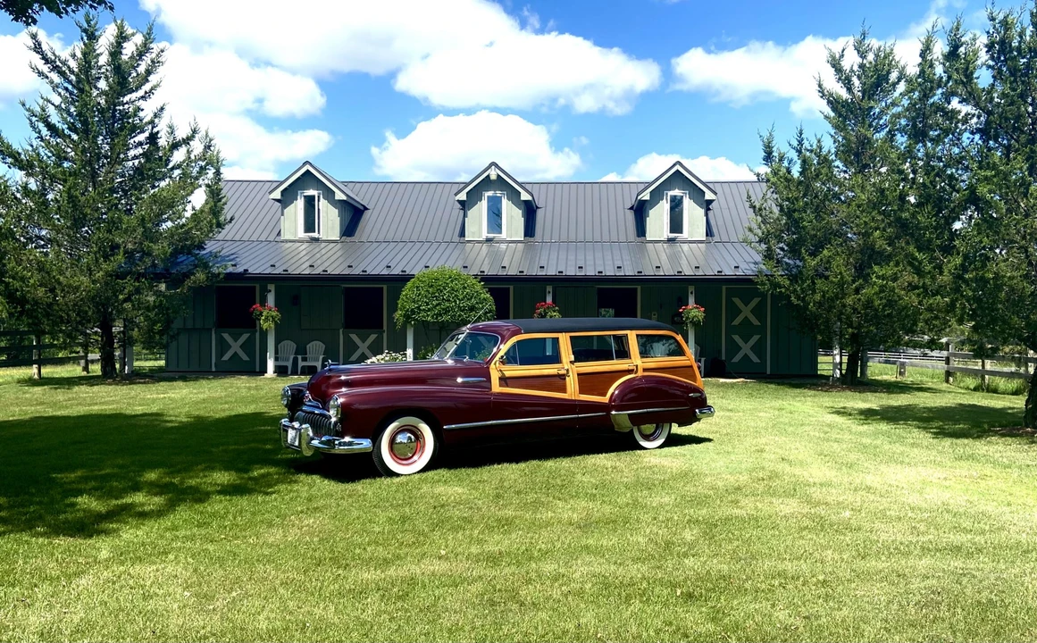 1947 Buick Roadmaster - Image 3 of 31