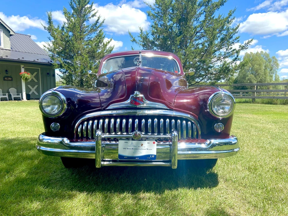 1947 Buick Roadmaster - Image 9 of 31