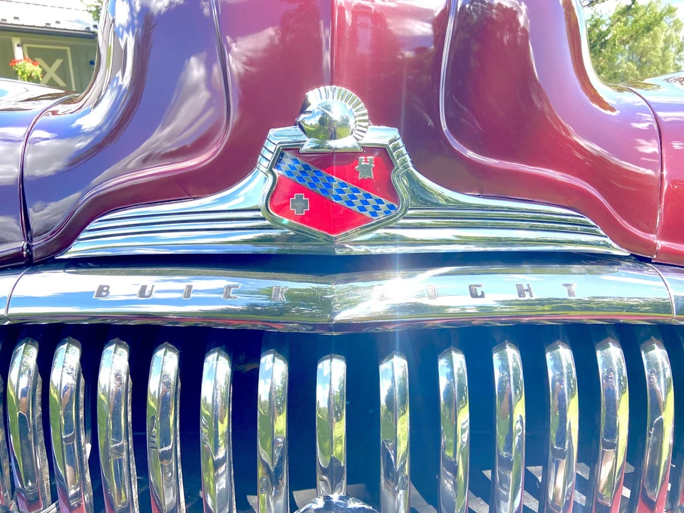 1947 Buick Roadmaster - Image 10 of 31