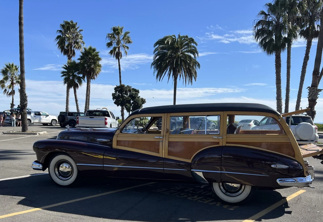 1947 Buick Roadmaster - Image 11 of 31