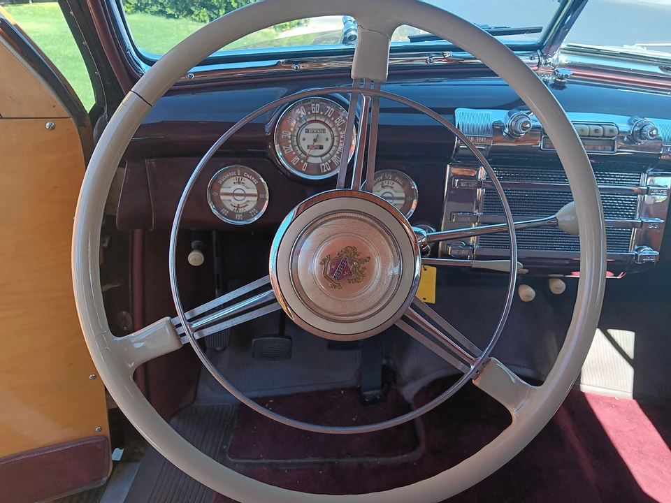 1947 Buick Roadmaster - Image 27 of 31