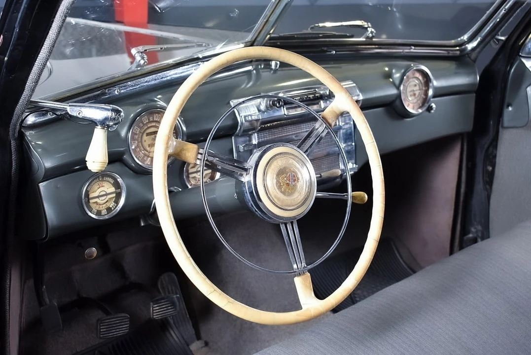 1947 Buick Roadmaster - Image 21 of 30