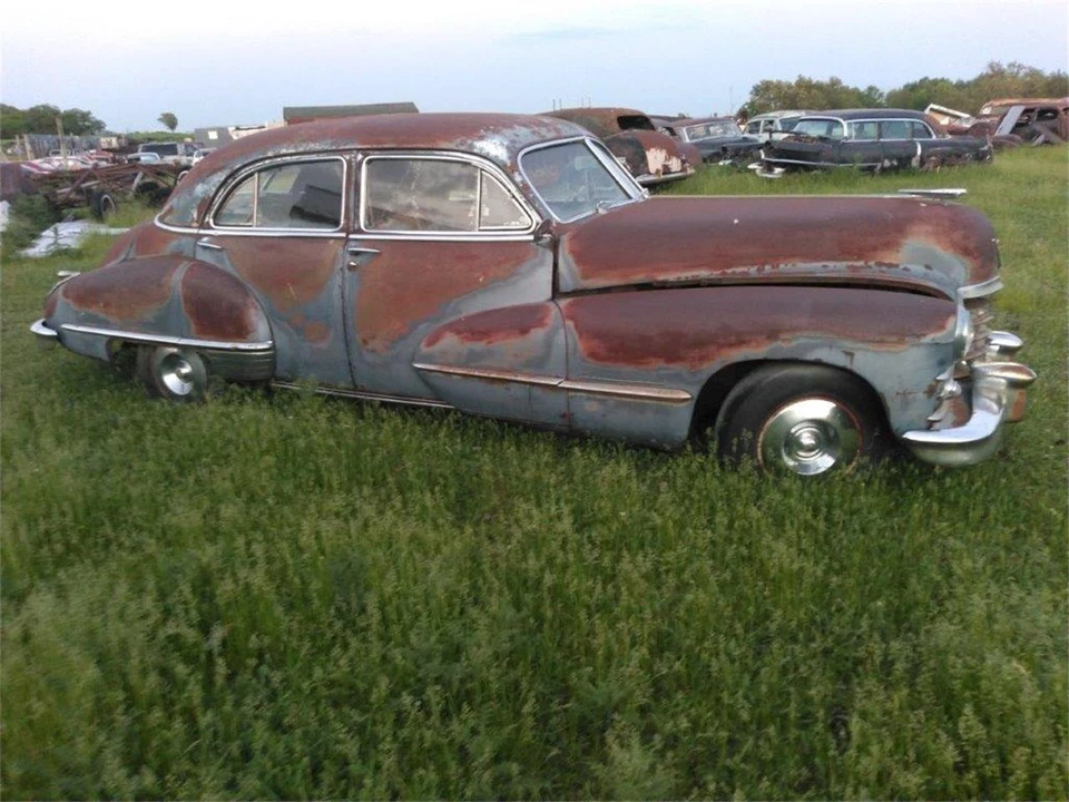 1947 Cadillac Series 61 - Image 4 of 11