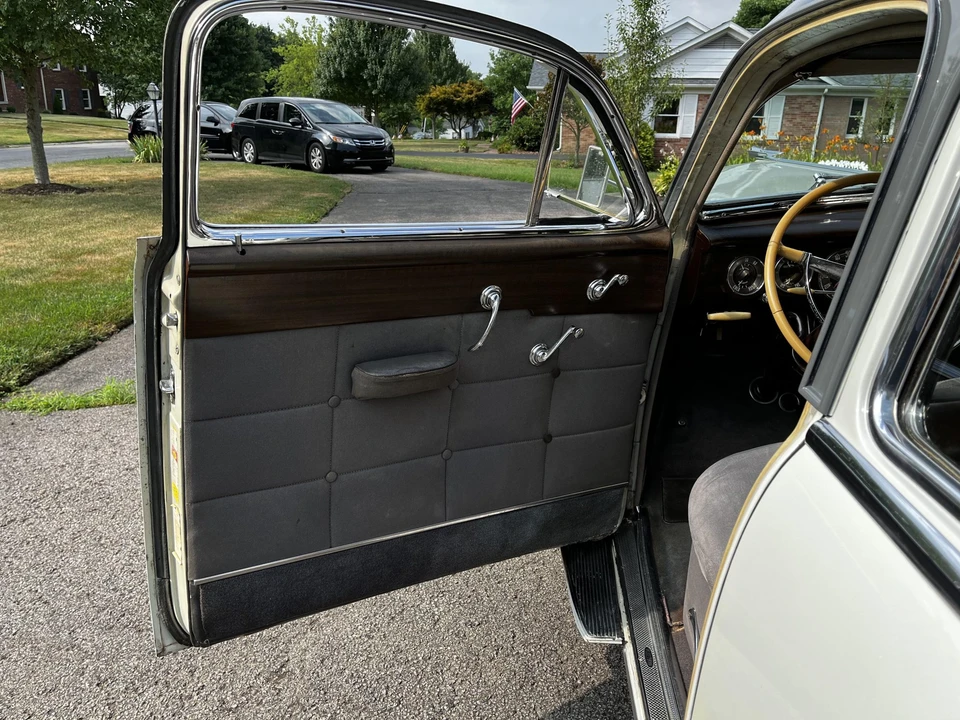 1947 Cadillac Sixty Special - Image 26 of 31