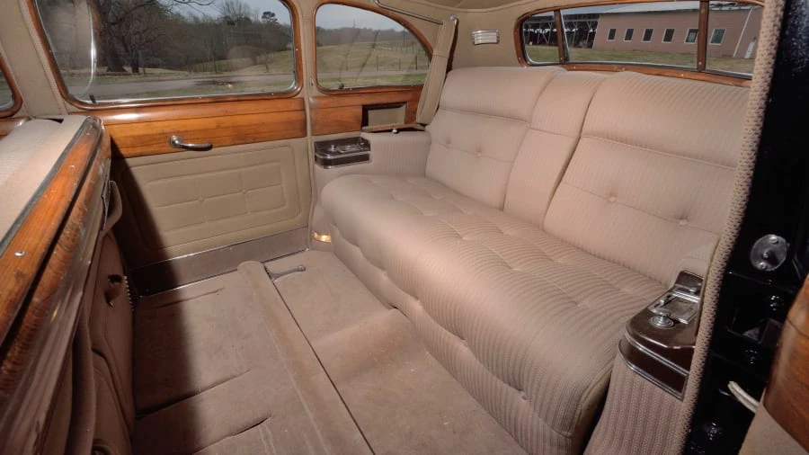 1947 Cadillac Series 70 & 75 - Image 10 of 12