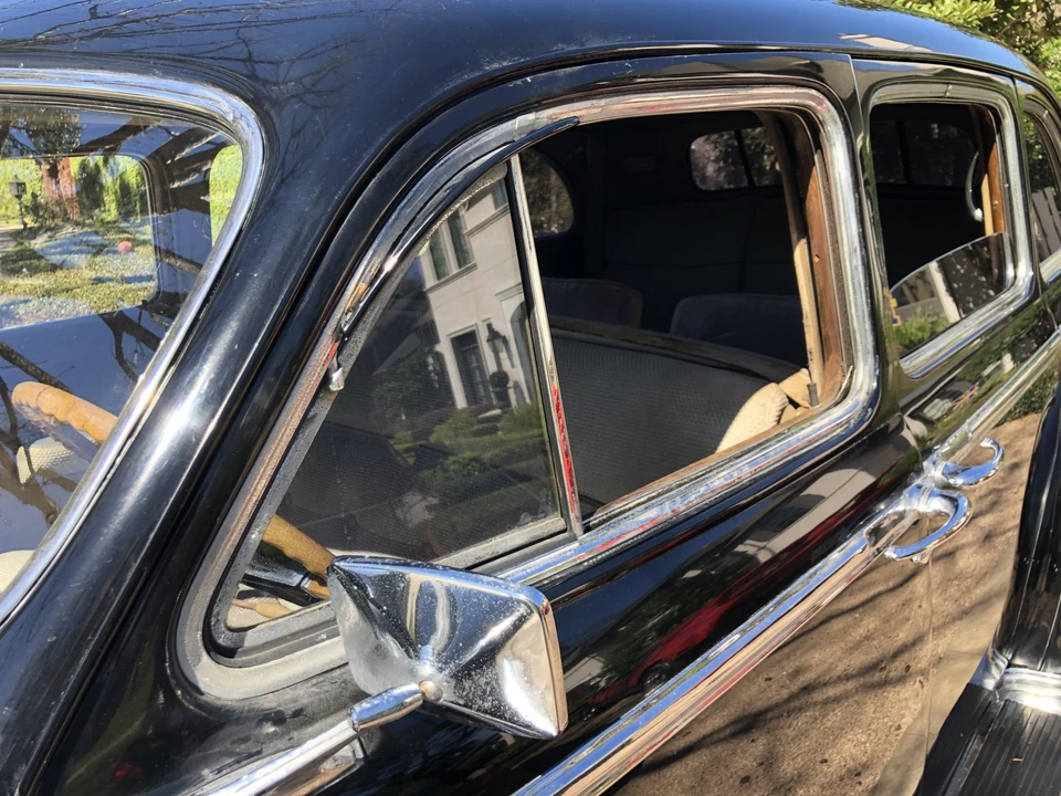 1947 Cadillac Series 70 & 75 - Image 19 of 31