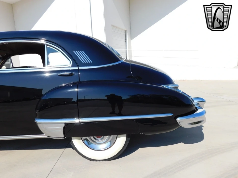 1947 Cadillac Sixty Special - Image 9 of 12