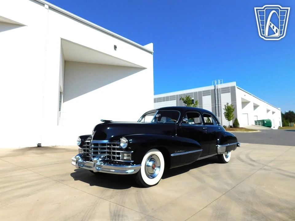 1947 Cadillac Sixty Special - Image 3 of 12