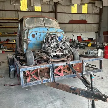 1947 Chevrolet 47 Round Body Pickup