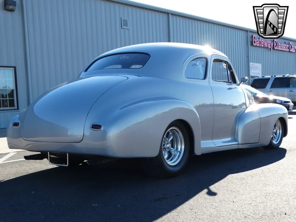 1947 Chevrolet Stylemaster & Fleetmaster & Fleetline - Image 9 of 21