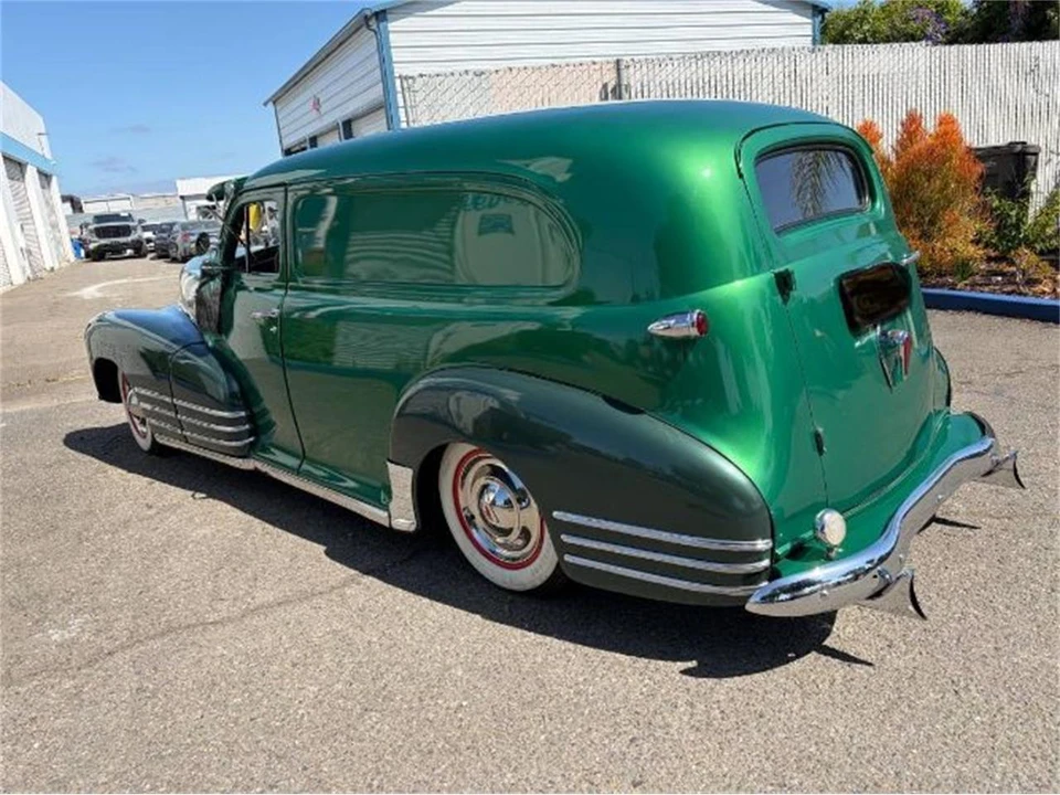 1947 Chevrolet Stylemaster & Fleetmaster & Fleetline - Image 4 of 25