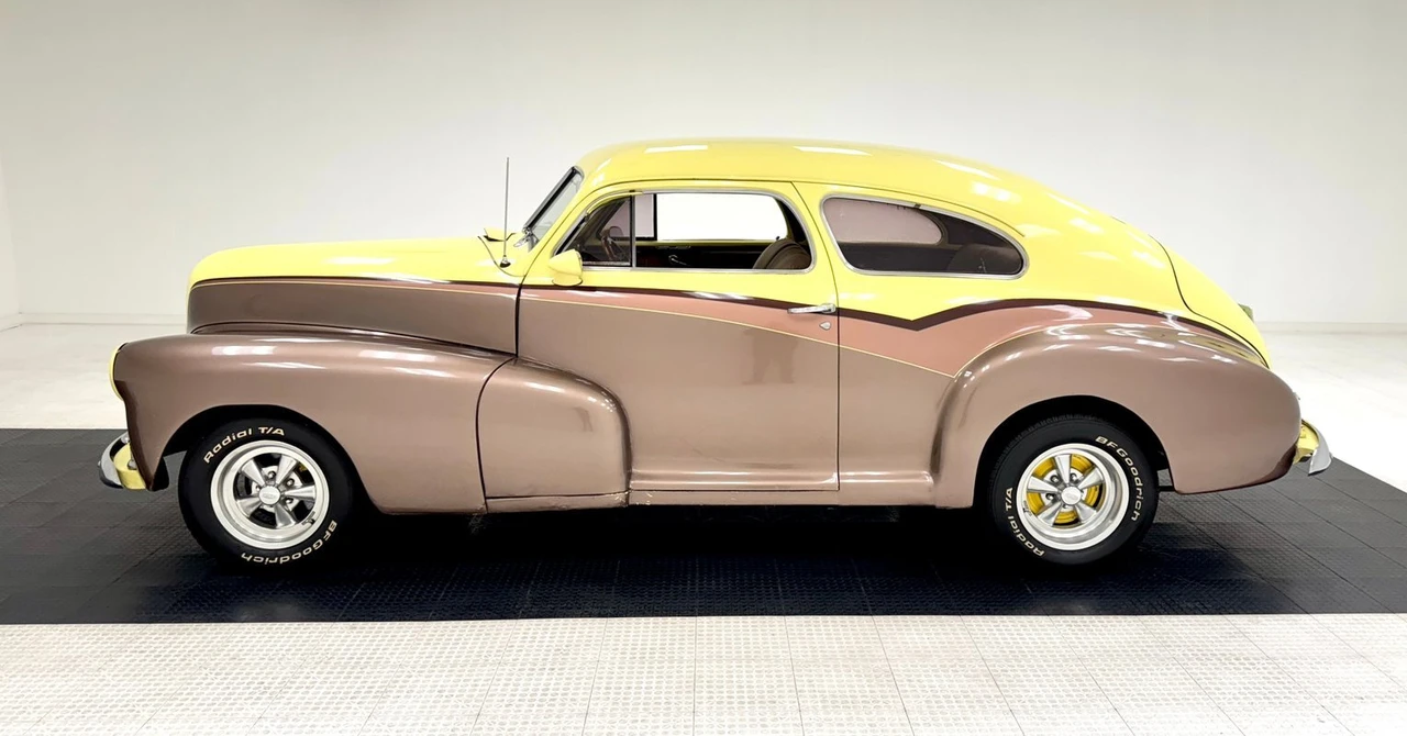 1947 Chevrolet Stylemaster & Fleetmaster & Fleetline - Image 2 of 12