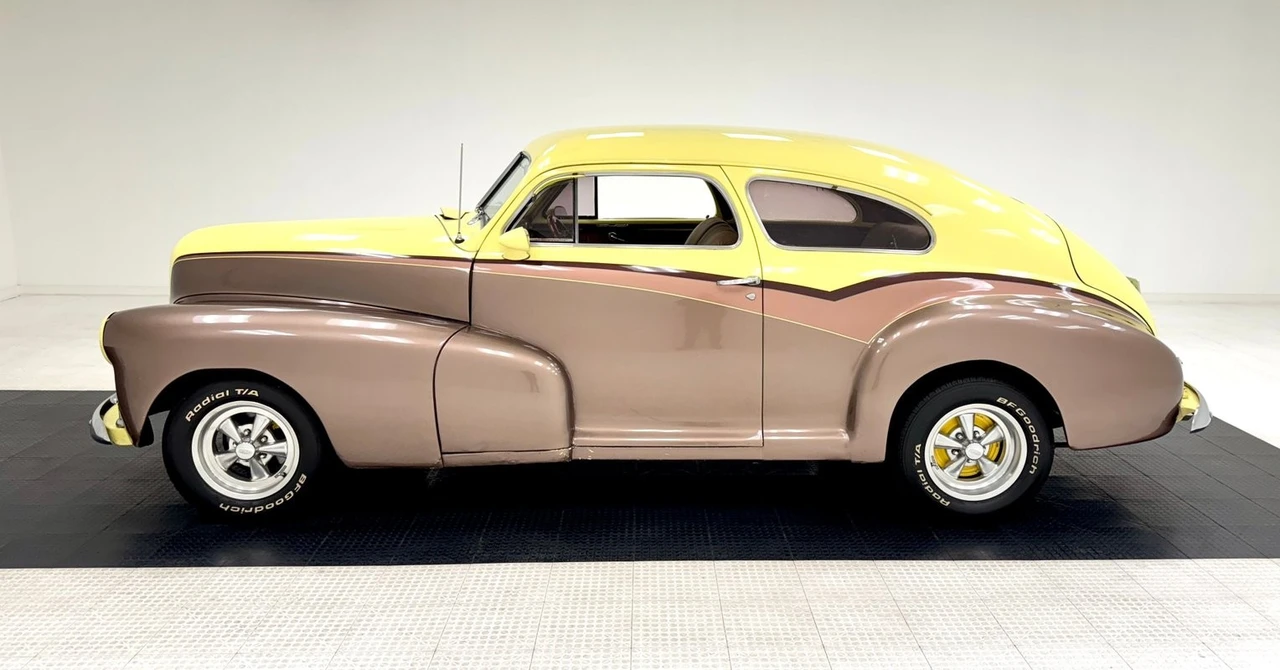 1947 Chevrolet Stylemaster & Fleetmaster & Fleetline - Image 2 of 12