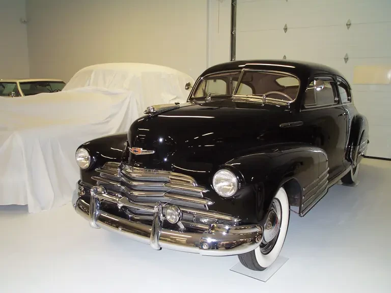 1947 Chevrolet Stylemaster & Fleetmaster & Fleetline - Image 2 of 3
