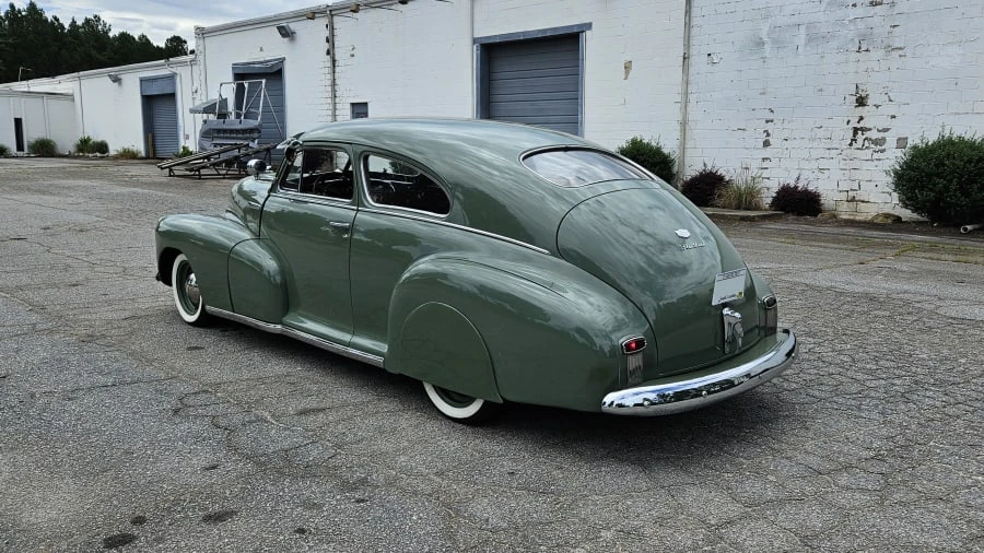 1947 Chevrolet Stylemaster & Fleetmaster & Fleetline - Image 2 of 2