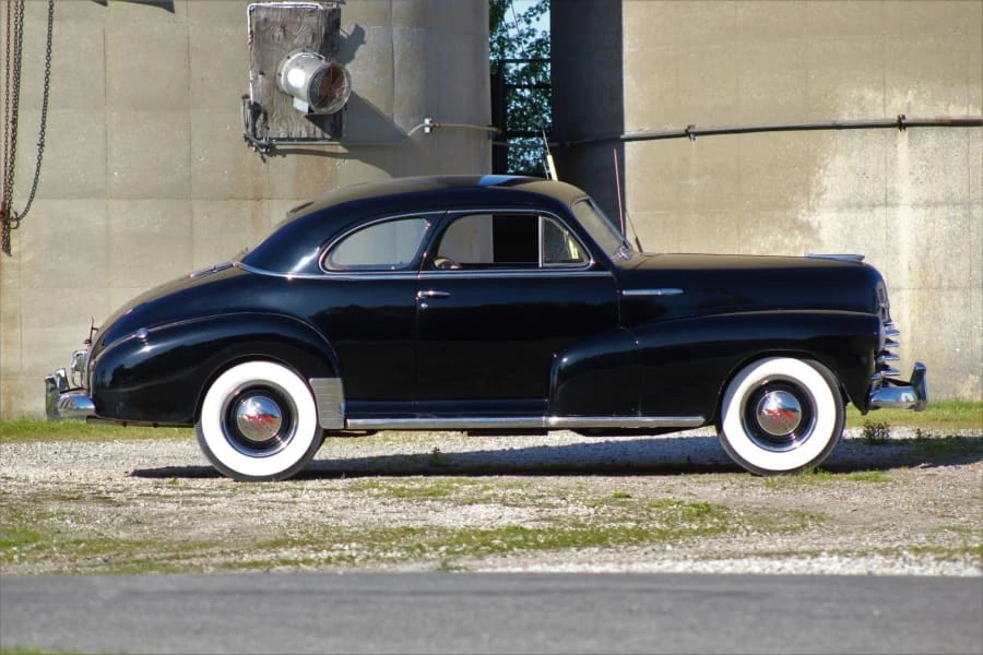 1947 Chevrolet Stylemaster & Fleetmaster & Fleetline - Image 2 of 12