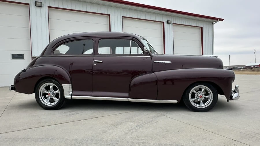 1947 Chevrolet Stylemaster & Fleetmaster & Fleetline - Image 8 of 27