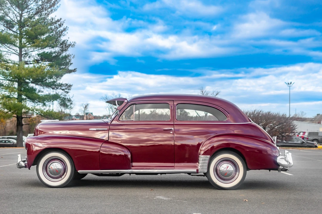 1947 Chevrolet Stylemaster & Fleetmaster & Fleetline - Image 4 of 31