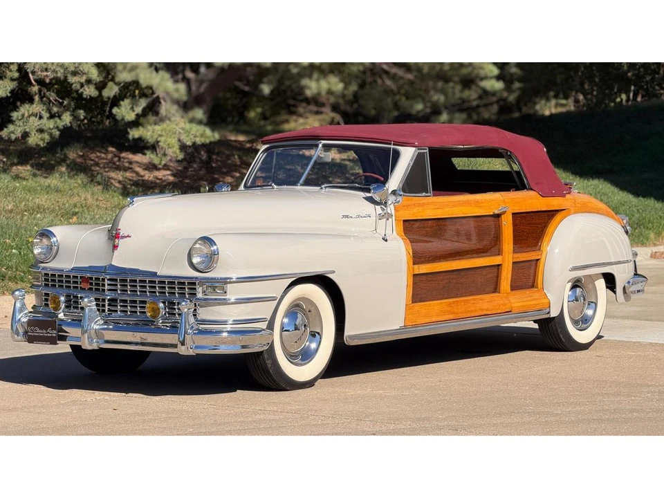 1947 Chrysler Town & Country - Image 4 of 31