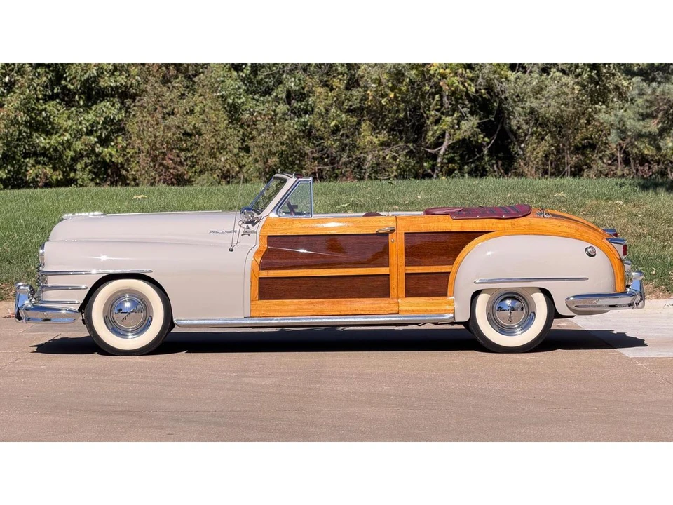 1947 Chrysler Town & Country - Image 5 of 31