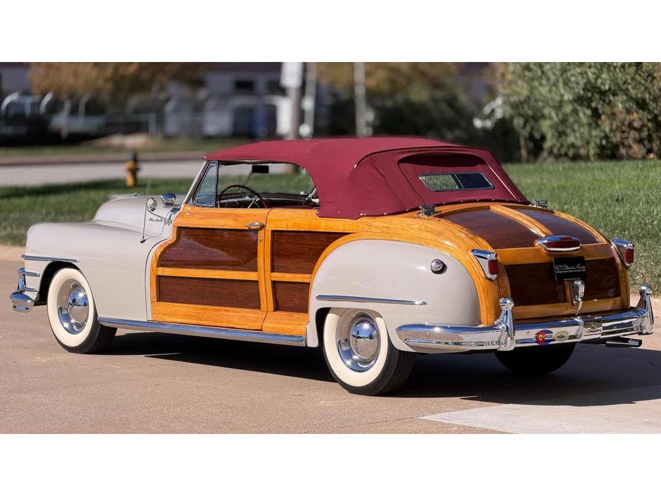 1947 Chrysler Town & Country - Image 9 of 31