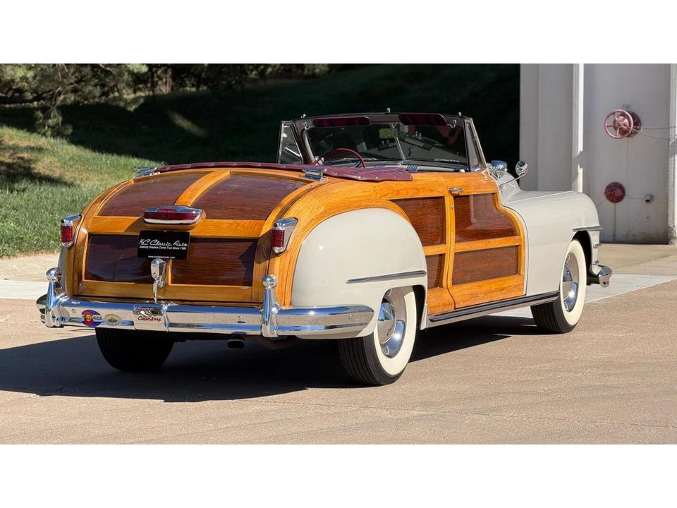 1947 Chrysler Town & Country - Image 12 of 31