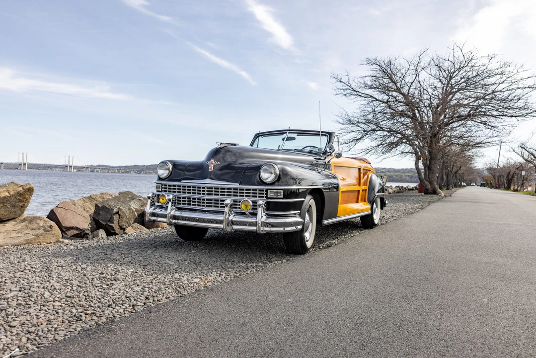 1947 Chrysler Town & Country - Image 2 of 31