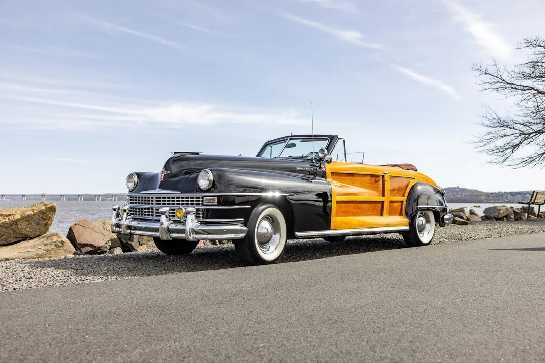 1947 Chrysler Town & Country - Image 8 of 31