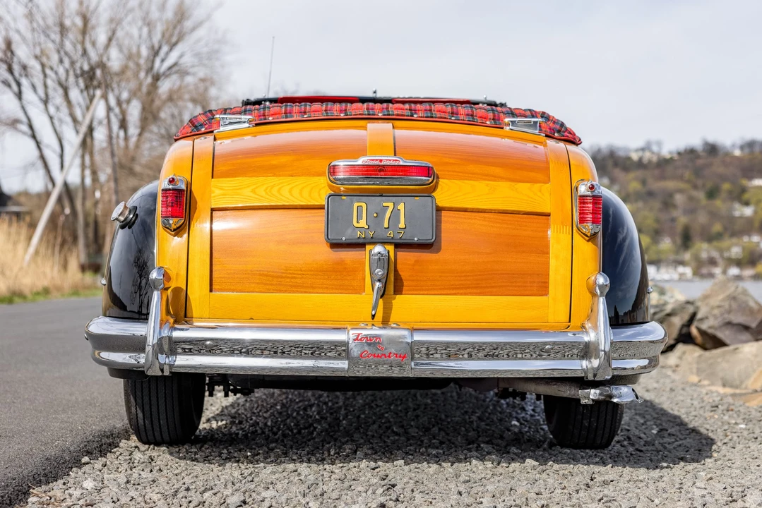1947 Chrysler Town & Country - Image 23 of 31