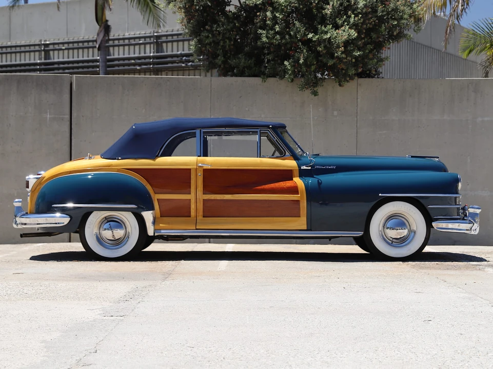 1947 Chrysler Town & Country - Image 13 of 31